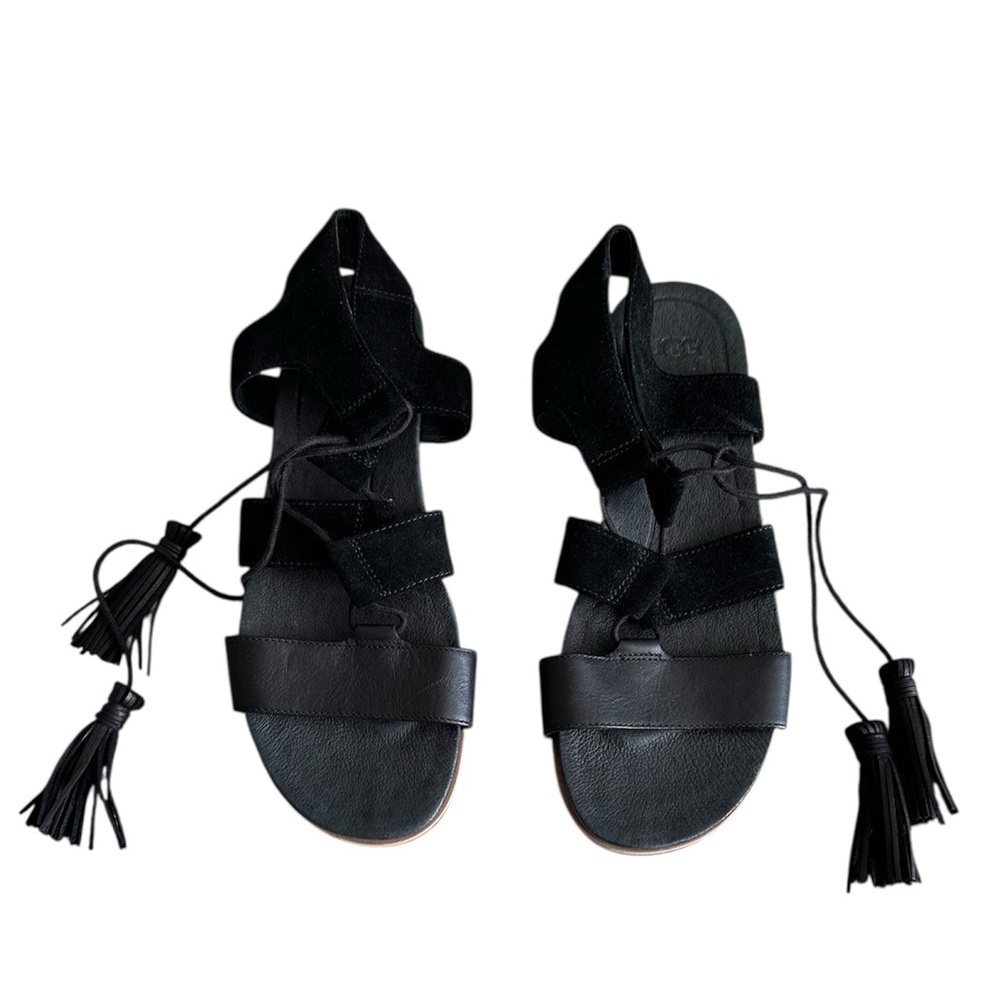 UGG Australia Sandals Gladiator Maryssa Black Tassel. Size 8